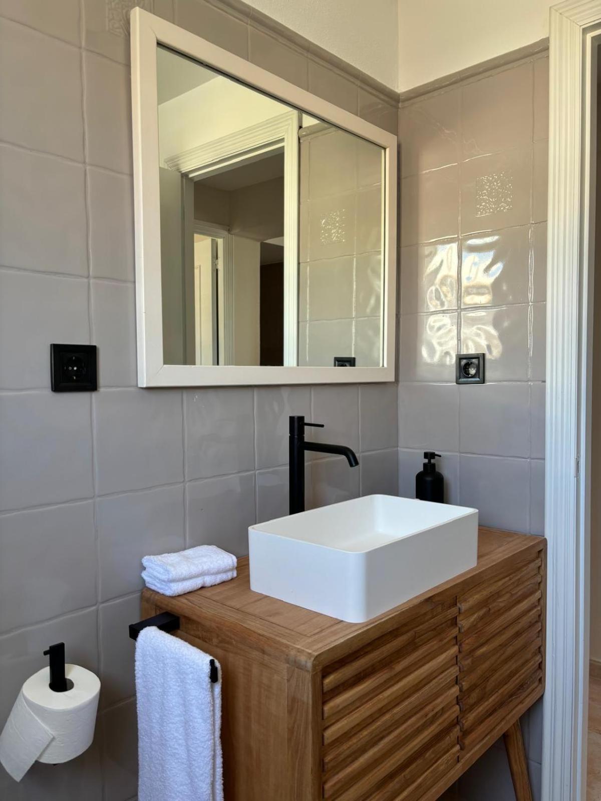 Apartamentos Ses Veles カラ・ロンガ 部屋 写真