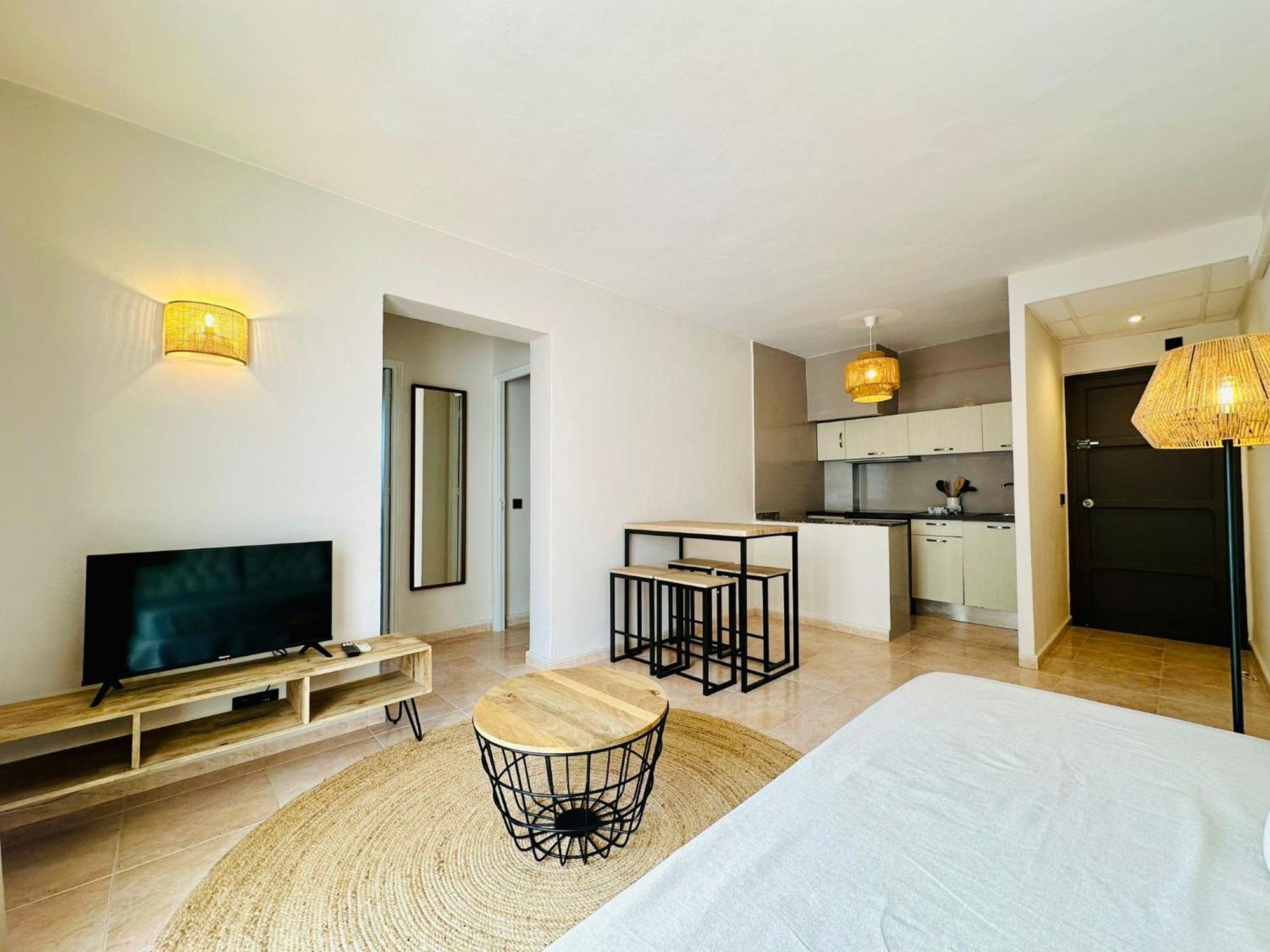 Apartamentos Ses Veles カラ・ロンガ エクステリア 写真